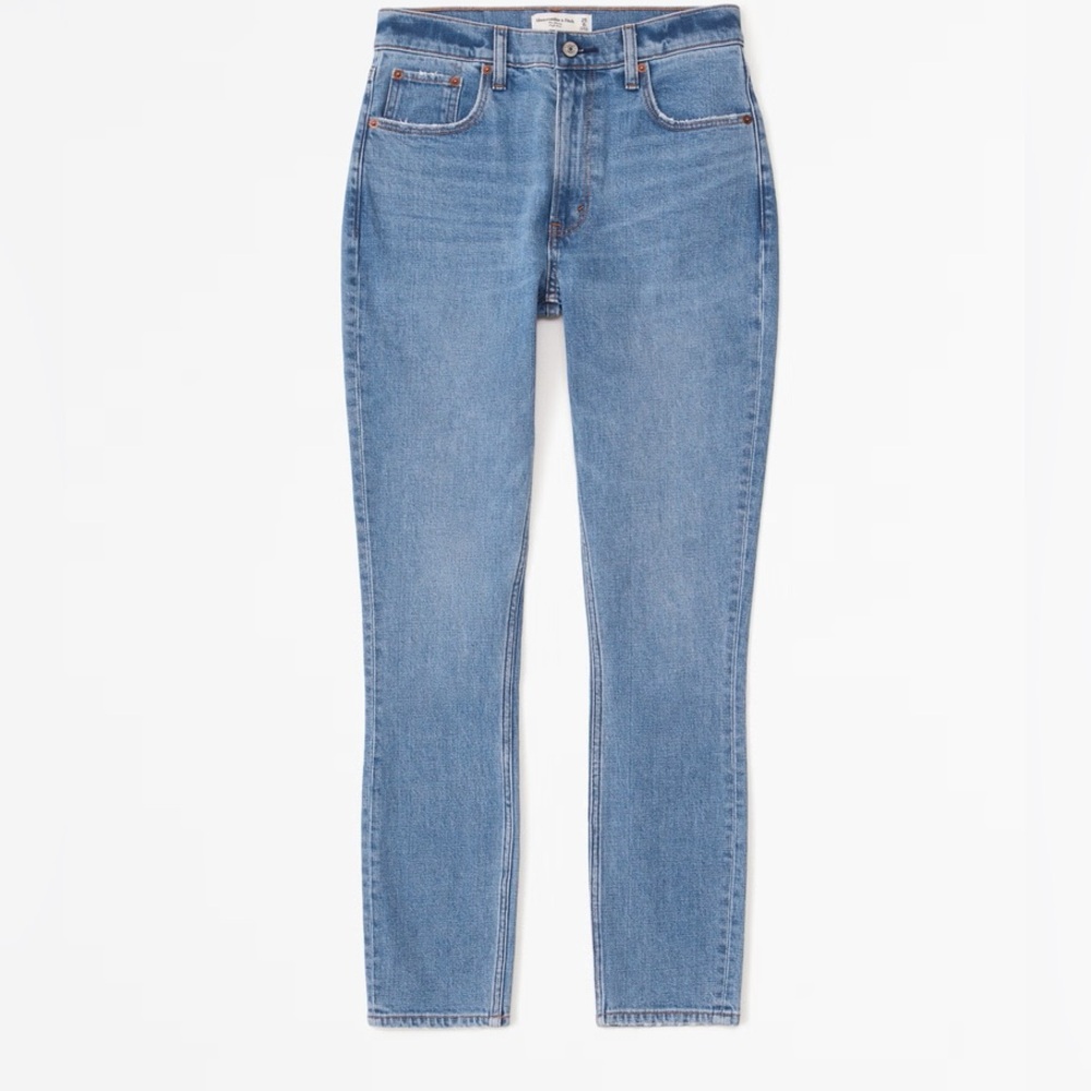 NWT Abercrombie & fitch high rise the skinny medium wash jeans. Size 34/18S